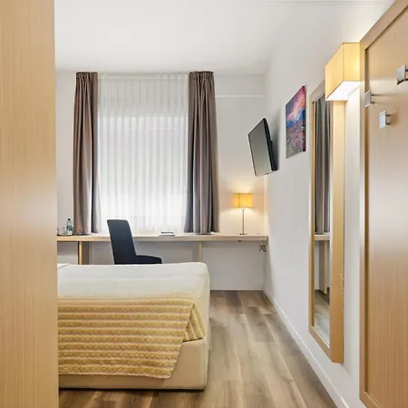 Hotel Regina 3*
