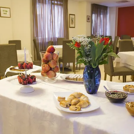 Hotel Regina 3*